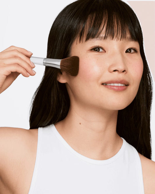 Blush Brush - US 8975