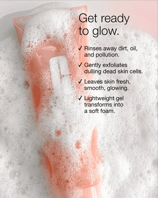 Moisture Surge™ Exfoliating Glow Cleanser - US 2760
