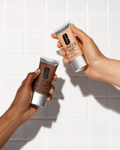 Even Better Refresh™ Hydrating and Repairing Makeup - US 0178