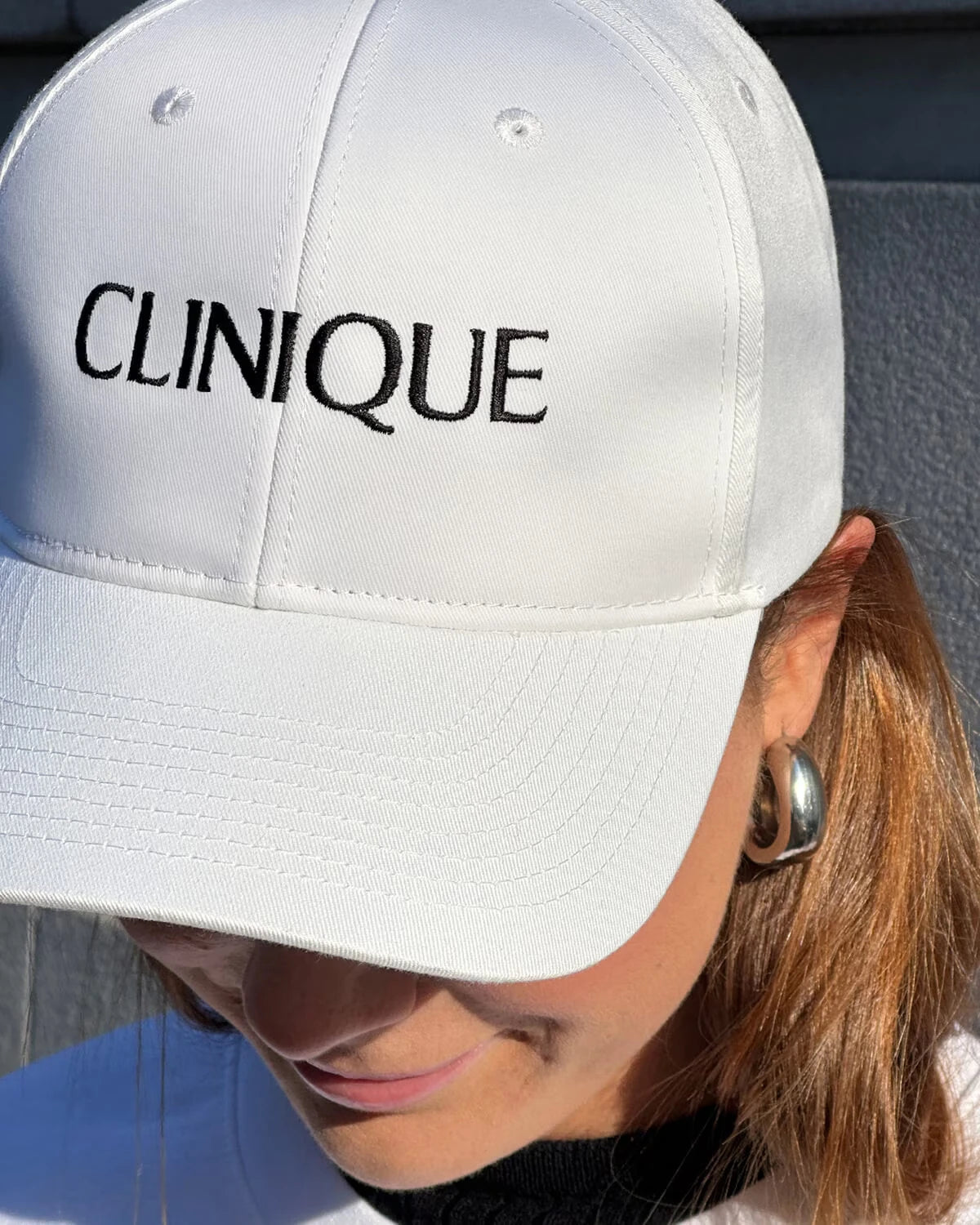 Limited Edition Clinique Baseball Cap in White - US 4307