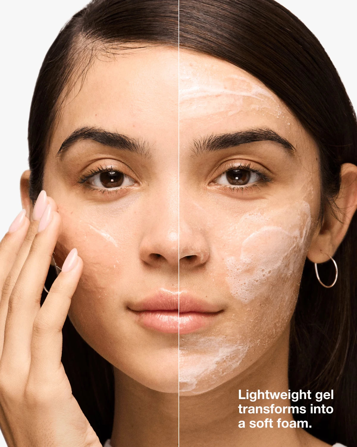 Moisture Surge™ Exfoliating Glow Cleanser - US 2760