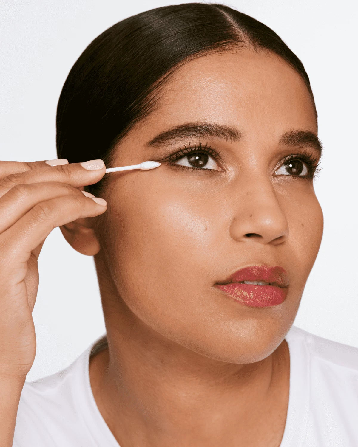 Rinse-Off Eye Makeup Solvent - US 8804