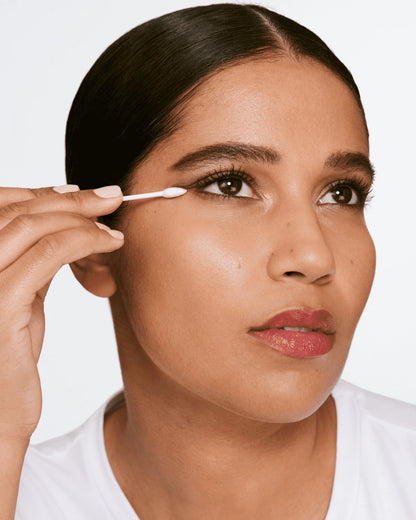 Rinse-Off Eye Makeup Solvent - US 8804